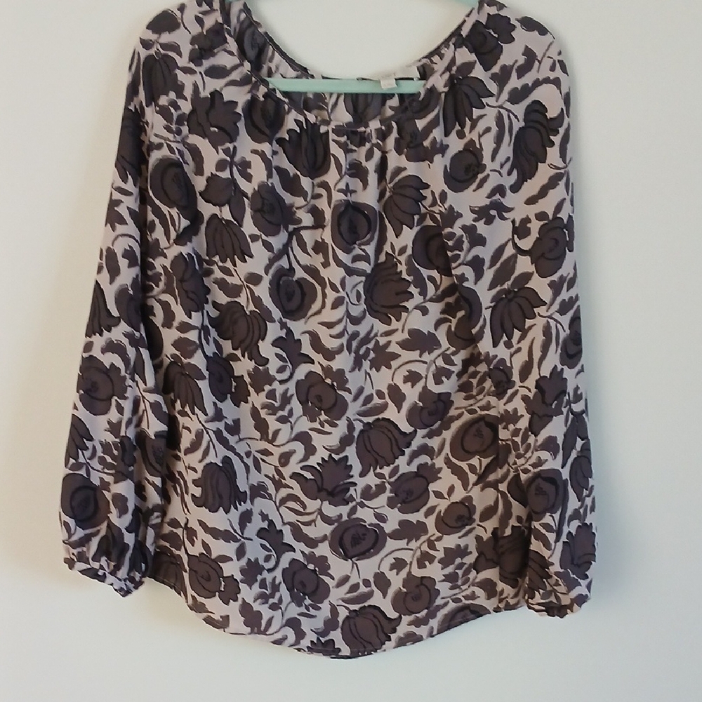 Ann Taylor LOFT gray floral design sheer blouse Sz M